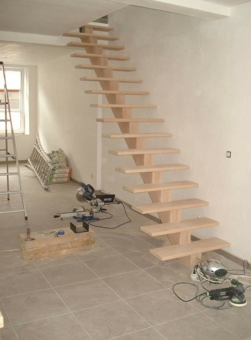 Escalier à limon central