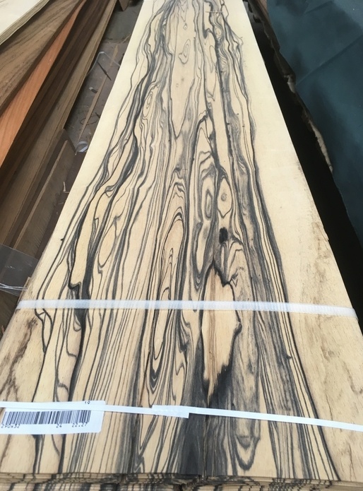 Un petit placage d'Ebène blanc