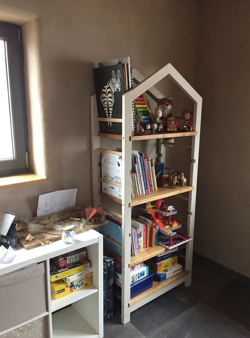 Bibliothèque pour enfant.