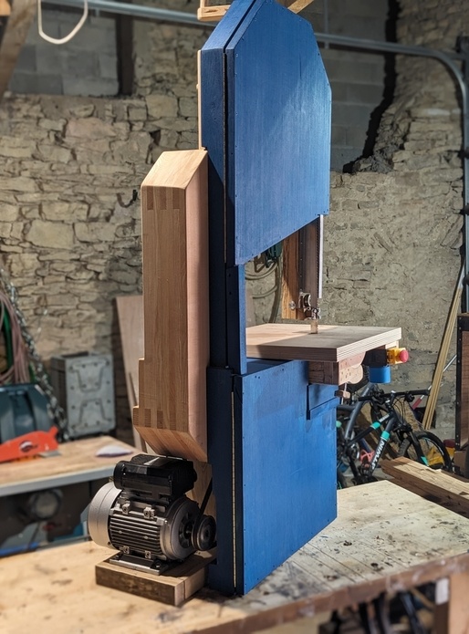 Scie à ruban, Modèle 20"- Matthias Wandel