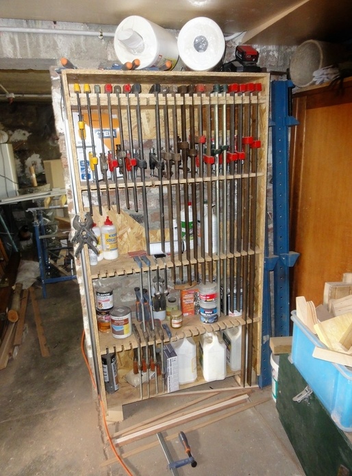 Rack à serre joint avec rangement