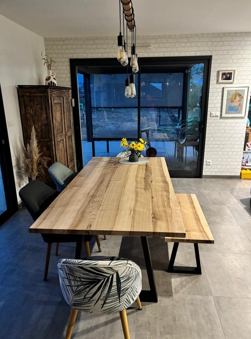 Table et banc (frêne massif)