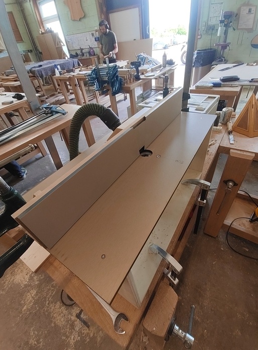 L'aspiration placée ainsi fonctionne vraiment bien.