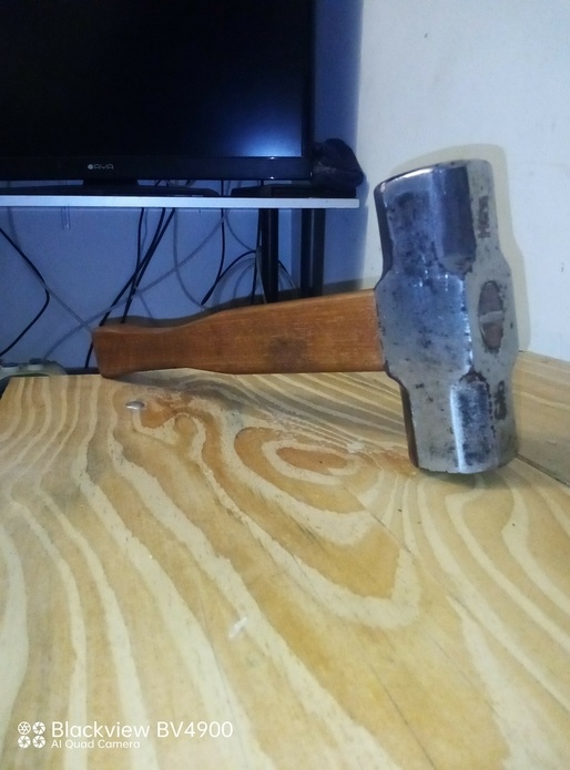 Un Presse papier digneThor