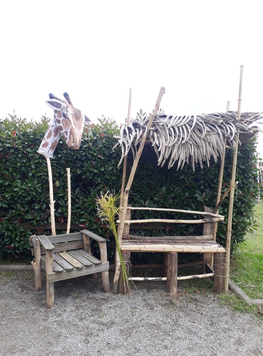 Mobilier de festival en bois de réemploi