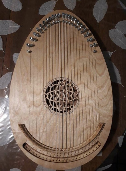 Une sorte de cythare