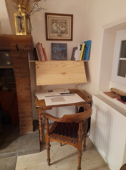 Combi étagère-pupitre