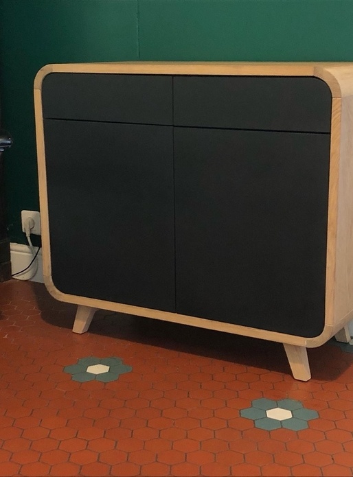 Commode toute en rondeur