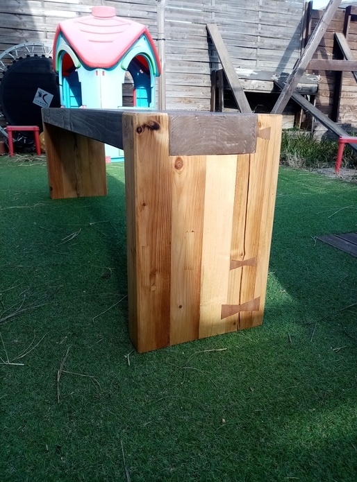 Banc rustique bronzé