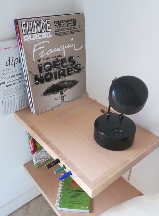 Chevet - Etagère - Réveil