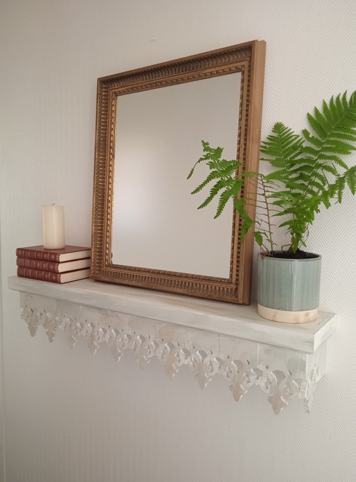 Une petite étagère