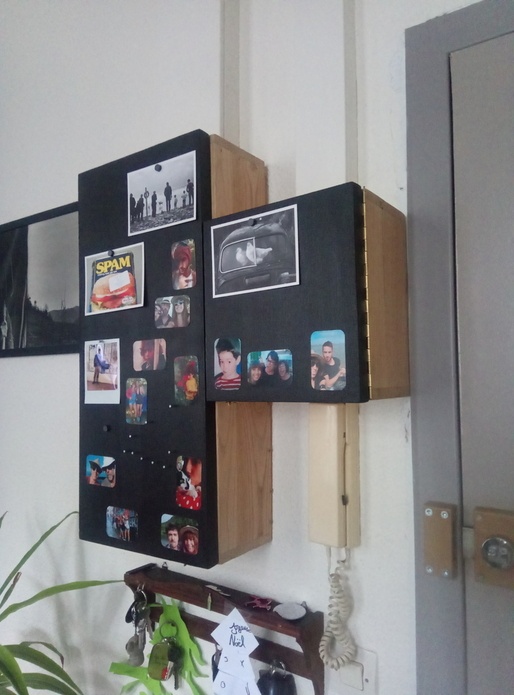 Coffrage compteurs électriques avec peinture magnétique