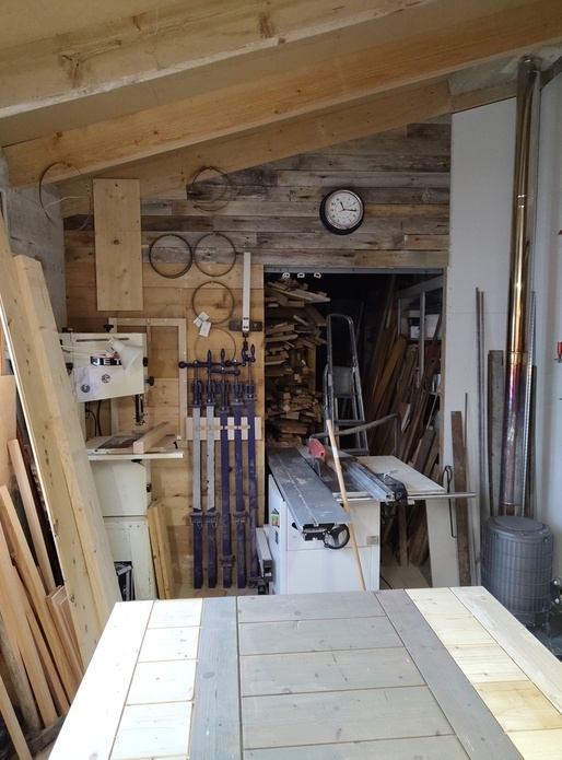 Cloison et porte coulissante d'atelier