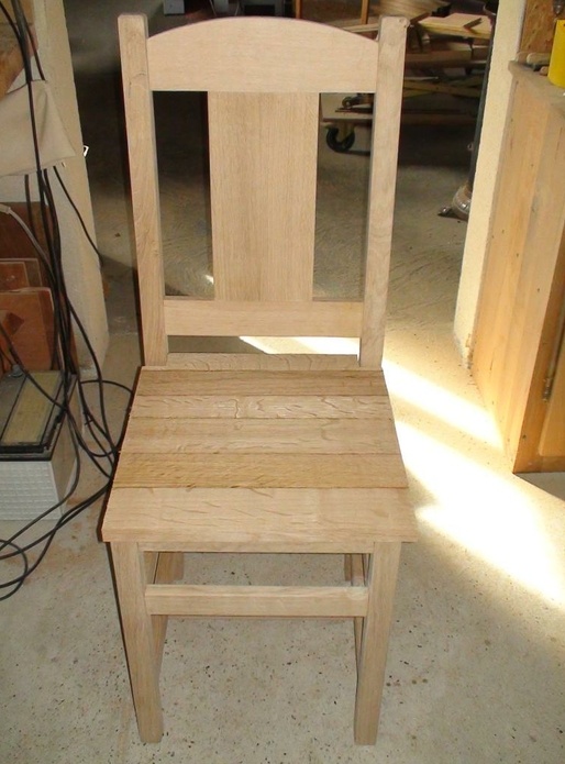 Chaise en chêne massif