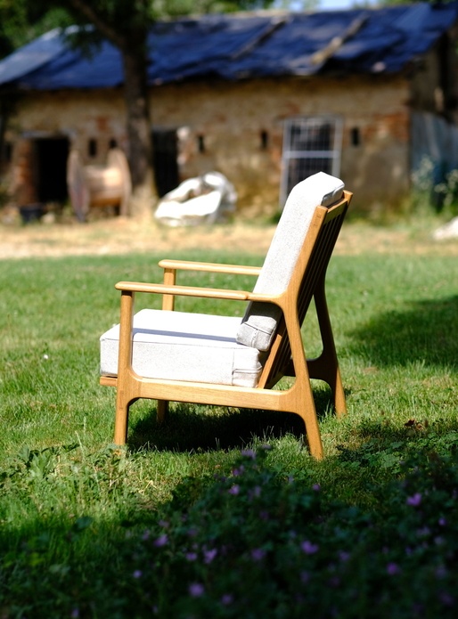 Fauteuil en chêne massif