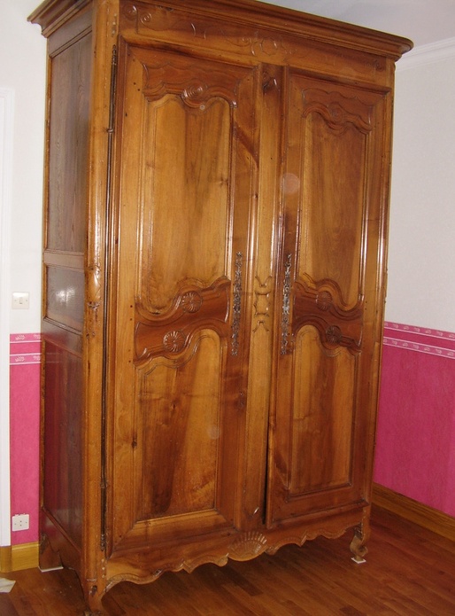 Restauration d'une armoire