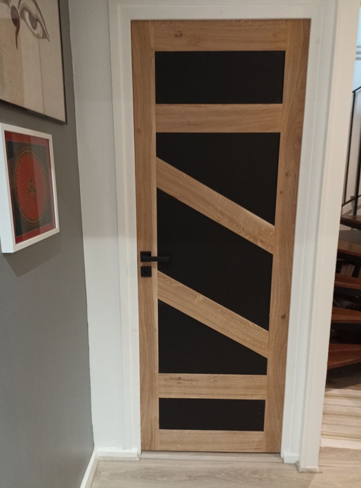 Porte Chêne et stratifié noir mat n°4