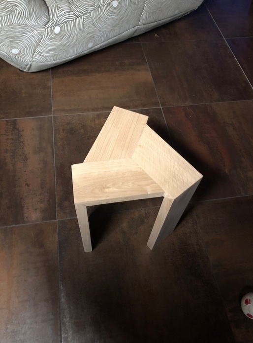 Tabouret en chêne 2.0