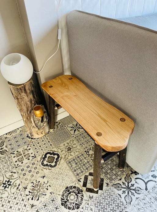 Petit banc en châtaignier