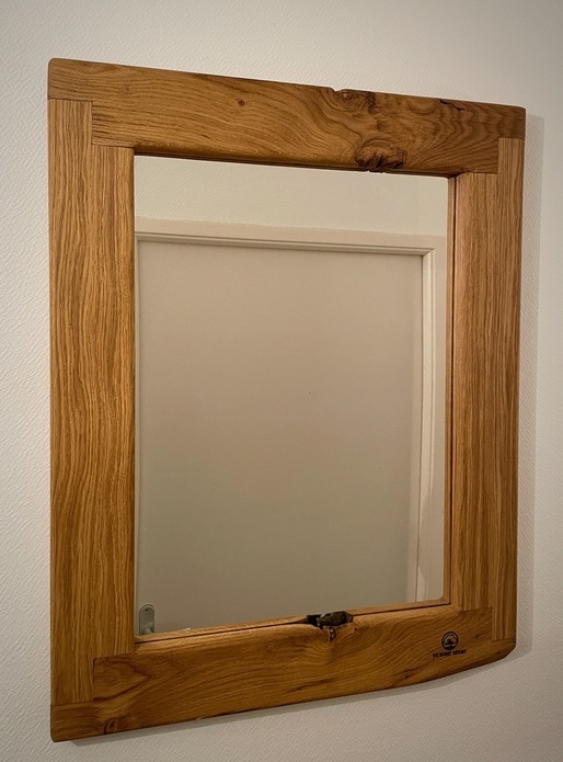 Miroir en bois rustique