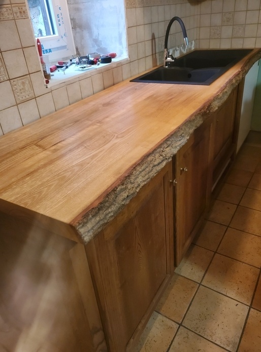 Plan de travail et tablettes cuisine