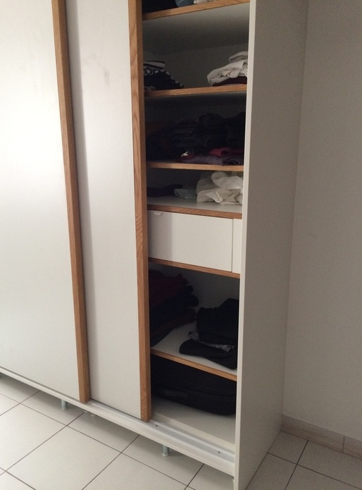 Placar en mélaminé et chêne.