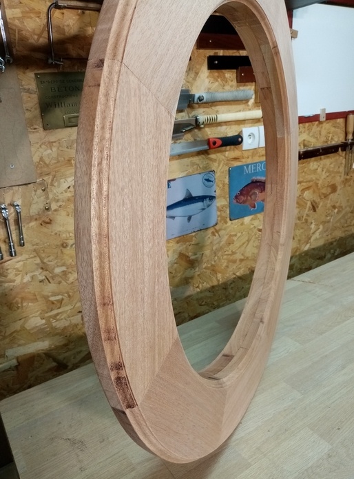 Hublot de recouvrement extérieur