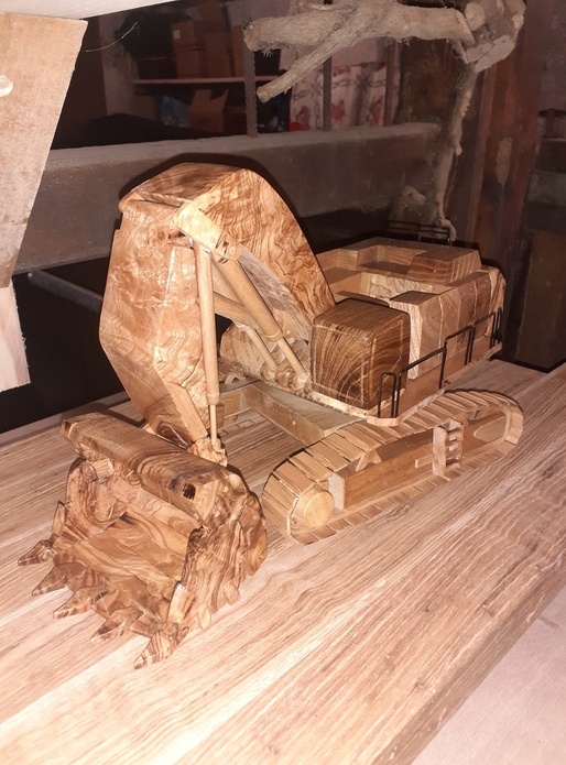 Wooden Pelle liehberr en frêne