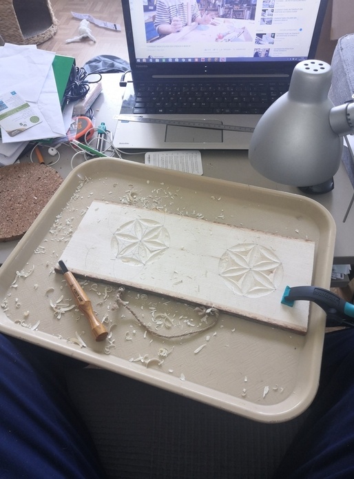 Mon "atelier" (ou l endroit où je bricole)