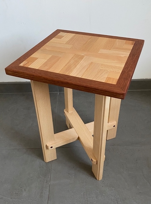 Tabouret