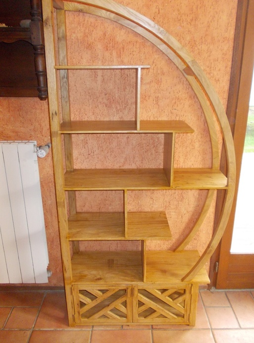 Etagère en forme de voile