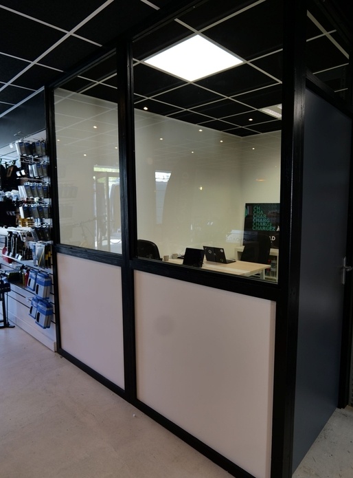 Cloisons modulaires tout en réemploi