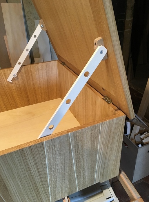 Un coffre grand format avec son compas "pas-con"