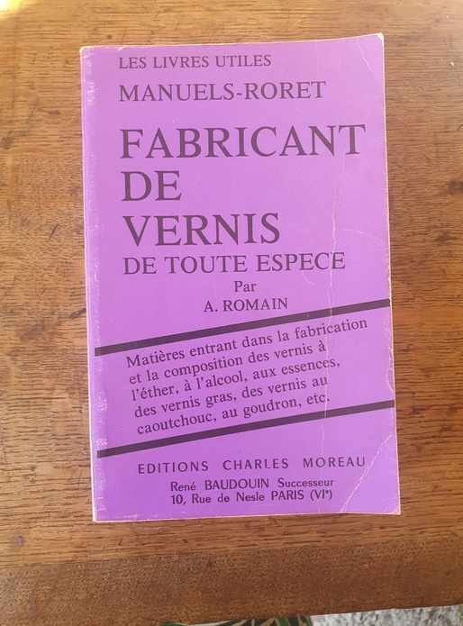 Livre Fabricant de Vernis