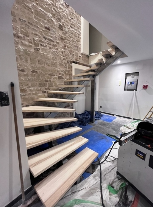 Escalier frêne/Acier 2 quart tournant.