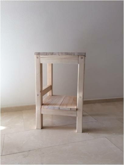 Table de nuit tabouret