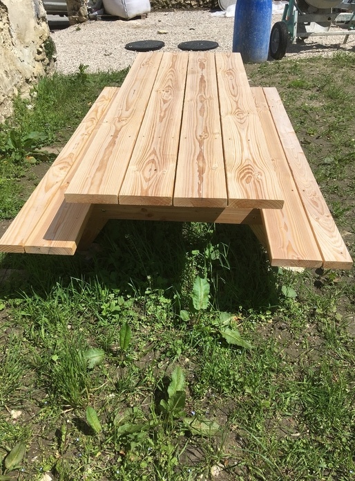 Table de jardin