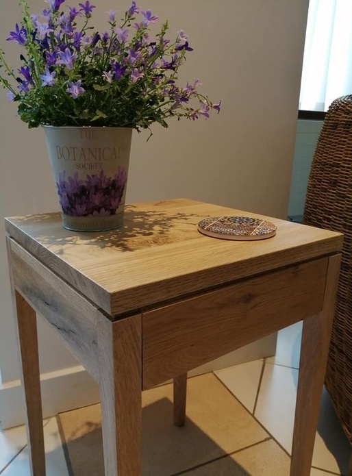 Meuble bas à tirroir