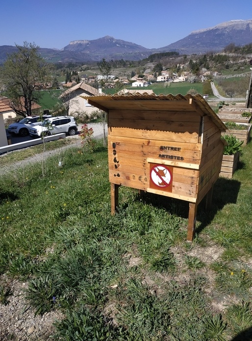 Poulailler en palettes