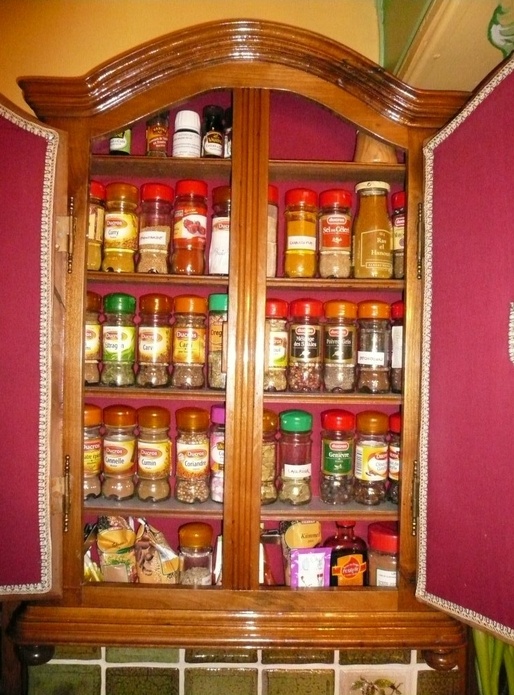 Armoire à épices