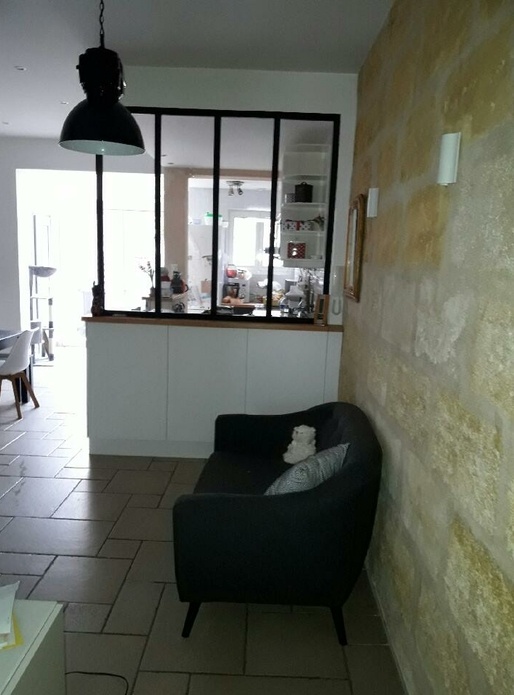 Verrière en chêne et meubles bas