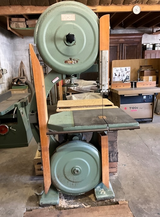 Machine à bois