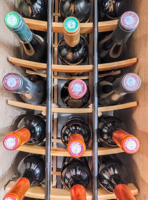 Casier bouteilles rétro-éclairé "inspiration Toris Japonais"