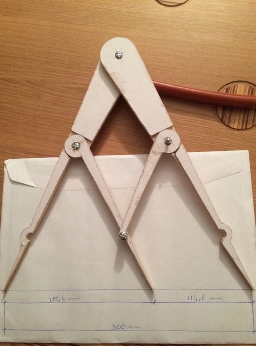 Compas au nombre d'or