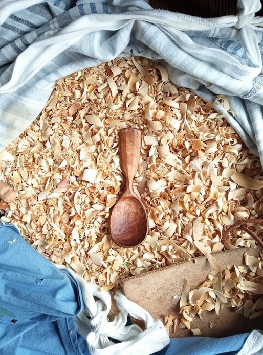 18éme cuillère de 2023 : Cuillère en bouleau cuite au four.