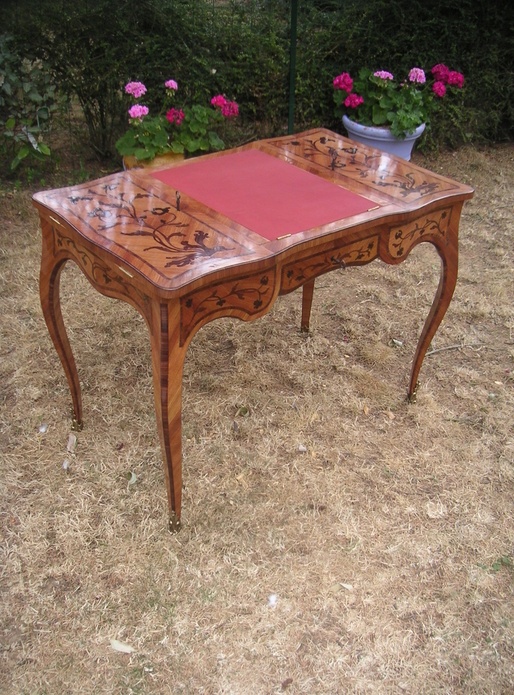 Table liseuse louis XV