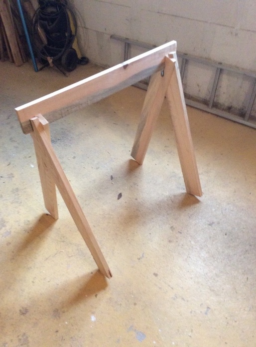 Des treteaux en bois de palette