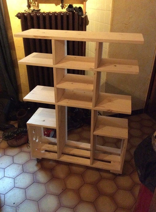 Étagère à chaussures