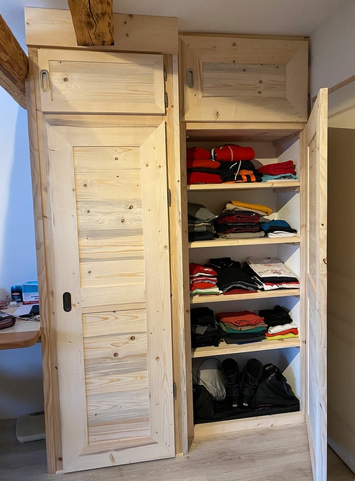 Armoire de chambre