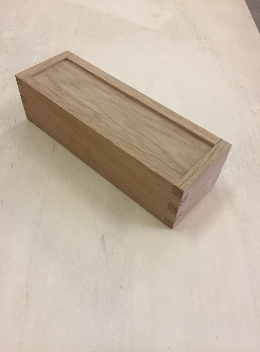 Boite à queue droite